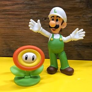 FIRE LUIGI & Bonus Fire Flower 2.5” Figure • JAKKS World of Nintendo • Loose